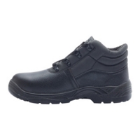 Essentials Chukka Boot Size 13